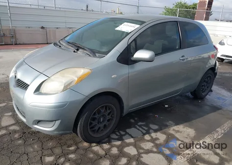 2010 Toyota Yaris z USA, uszkodzony, nr VIN JTDJT4K32A5277635
